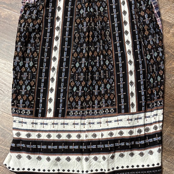 Oddy Boho Plaid Button Down Shirt - Picture 7 of 7